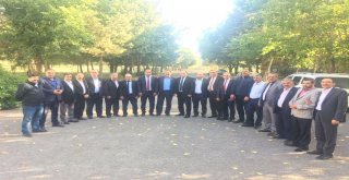 Karataş, İlçe Başkanlarıyla Biraraya Geldi