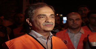 İbbden Ana Arterlerde Gece Temizliği Operasyonu