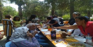 Huzurevi Sakinleri Çay Saati Etkinliğinde Buluştu