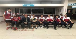 İncirliovalı Futbolcular Taburcu Oldu