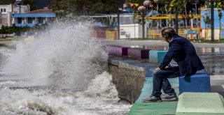 Tropikal Fırtına Kuzey Egede Etkili Oluyor