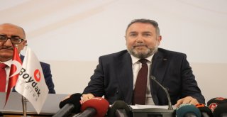 Ertekin: “İş Adamlarıyla 5 Yıldızlı Otel Lobilerinde Değil, Mesai Arkadaşlarımla Düğün Salonlarında İftar Yaptım”