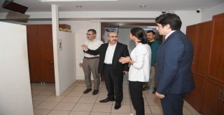 Vali Demirtaş, Sosyal Yardımlaşma Vakfında İncelemelerde Bulundu