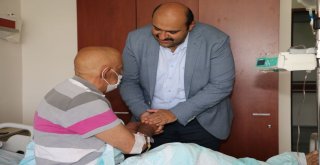 Bayramda Aziziyede Şehit Yakınları Ve Hastalar Unutulmadı