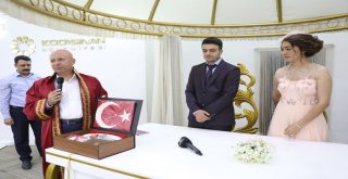 Kocasinanda Bir Günde 45 Çift Mutlu Yuvaların Temelini Attı