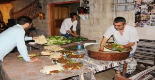 Silvanlılar Hasuni Mağaralarında Doyasıya Eğlendi