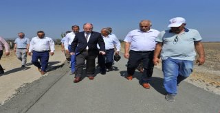 Osmaniyede Silindirle Sıkıştırılmış Beton Yol Çalışması