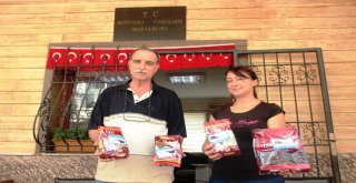 Sokak Hayvanları Konakta Aç Kalmıyor