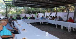 Kuşadasında Bayramlaşma Kervansarayda Yapıldı