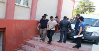 Polisle Kavga Eden 5 Kişi Adliyeye Sevk Edildi