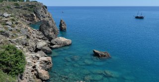 Muratpaşa, 4 Yeni Falez Plajı İçin Müracaat Etti