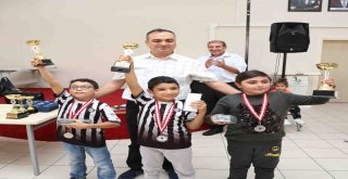 Bayraklıda Cumhuriyet Turnuvası