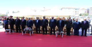 Tarım Ve Hayvancılık Fuarında Milyonluk Traktör İlgi Odağı Oldu