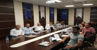 Dikadan Uygulamalı Eğitim