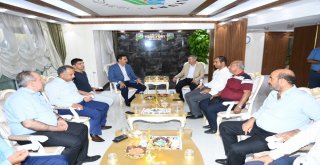 Milletvekili Tüfenkciden Yeşilyurt Belediyesine Övgü