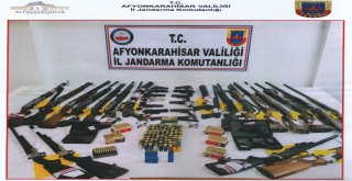 Jandarmadan 6 İlçede 31 Adese Eş Zamanlı Operasyon