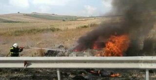 Otoyolda Kaza Yapan Araç Alev Alev Yandı
