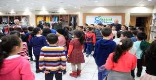 Öğrencilerden Hayat Ağacı Derneğine Yardım