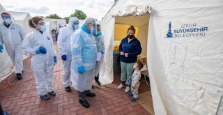 Büyükşehir doktorlarından çadır kentte sağlık taraması