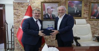 Bakan Yardımcısı Eldemir, Kütahya Belediyesini Ziyaret Etti