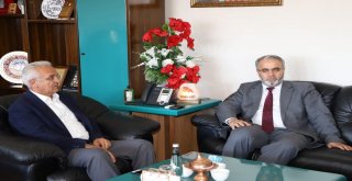 Diyanet İşleri Başkan Yardımcısı İşliyenden Başkan Başsoya Ziyaret