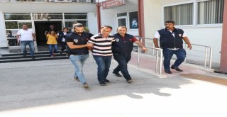 Ev Sahibini Öldürüp, Sahilde Gezmeye Gittiler