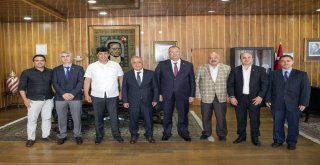 Daib Yönetiminden Rektör Çomaklıya Ziyaret