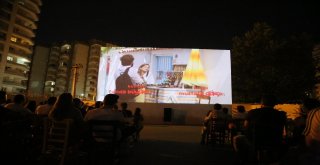 Mezitlide Yazlık Sinema Ve Su Dünyası Bayramda Da Açık