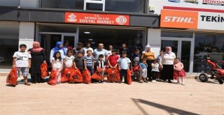 Vali Denizden Şehit Ve Gazi Çocuklarına Bayramlık Kıyafet