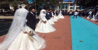 Beykozda 17 Çift Teknede Dünya Evine Girdi