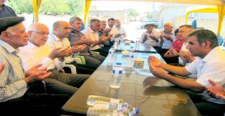 Milletvekili Erdoğan Arabanda Taziye Ziyaretinde